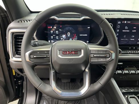 New 2026 GMC Canyon Elevation RWD image 13