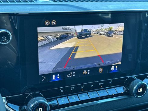 New 2026 Chevrolet Colorado Trail Boss w/ Midnight Edition AWD/4WD image 18