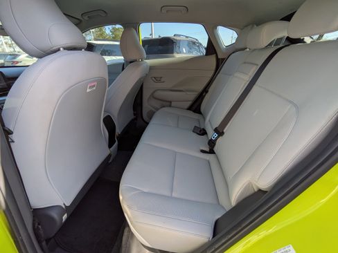 Certified 2025 Hyundai Kona SE image 14