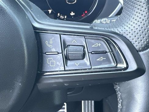 Used 2025 Alfa Romeo Stelvio Sprint AWD/4WD image 28