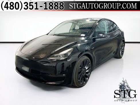 Used 2025 Tesla Model Y Performance image 1