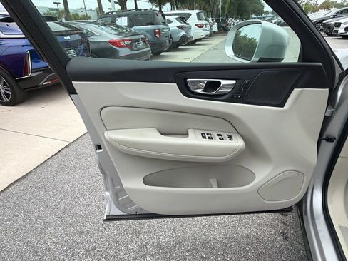 Used 2021 Volvo XC60 T6 Inscription w/ Advanced Package AWD/4WD image 23