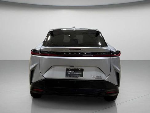 Used 2023 Lexus RZ 450e Premium image 4