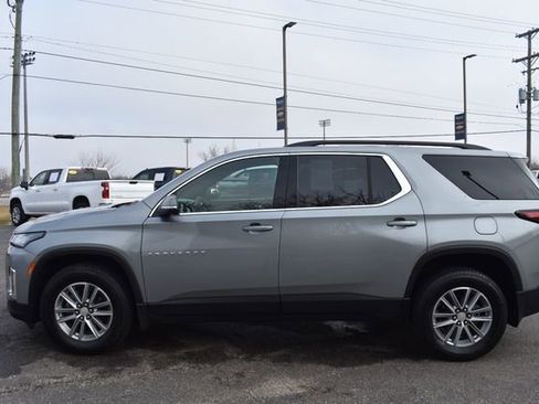 Certified 2023 Chevrolet Traverse LT image 6