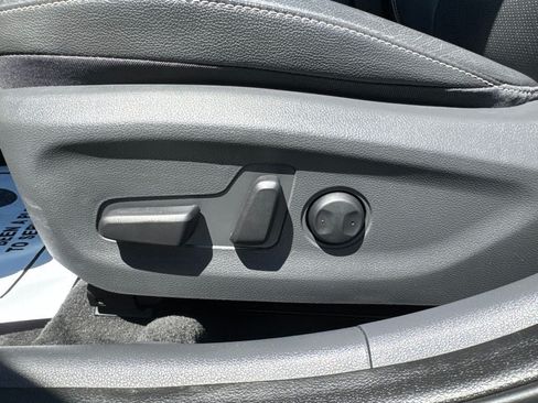 Used 2019 Hyundai Ioniq Limited FWD image 11