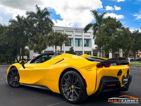 Used 2024 Ferrari SF90 Spider AWD/4WD image 43