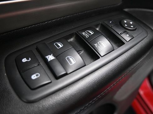 Used 2017 Dodge Durango GT AWD/4WD image 11