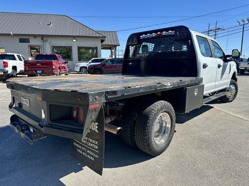 Used 2019 Ford F350 XL w/ Power Equipment Group image 5