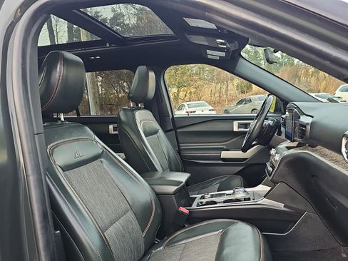 Used 2022 Ford Explorer Timberline image 22