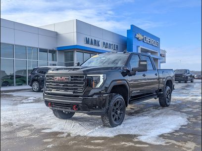 Used 2025 GMC Sierra 2500 AT4 w/ AT4 Premium Plus Package