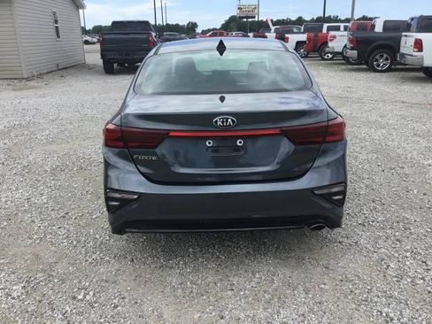 Used 2020 Kia Forte LXS FWD image 4