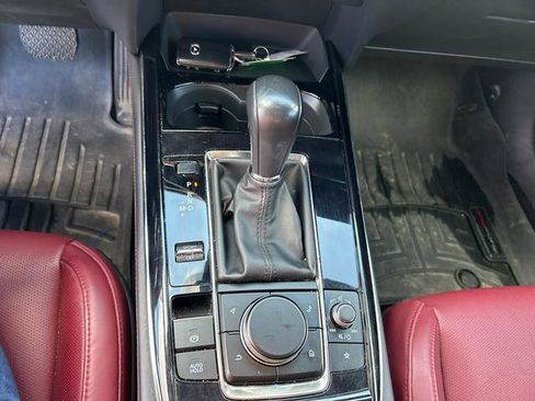 Certified 2024 MAZDA CX-30 AWD 2.5 S w/ Preferred Package image 17