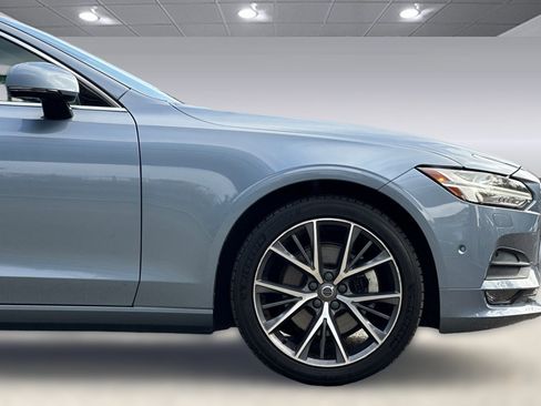 Used 2018 Volvo S90 T5 Momentum w/ Convenience Package image 34