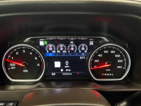 Used 2020 Chevrolet Silverado 1500 LTZ w/ LTZ Premium Package AWD/4WD image 39