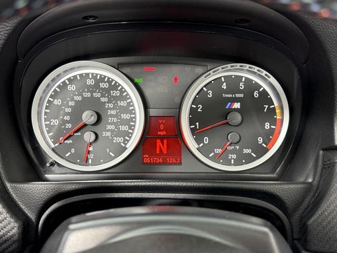 Used 2010 BMW M3 Convertible image 27