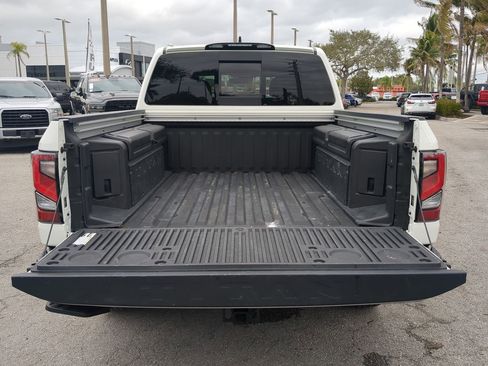 Used 2024 Nissan Titan Platinum Reserve w/ Moonroof Package image 13