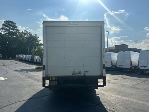 Used 2019 Ford E-450 and Econoline 450 Super Duty w/ Power Windows & Locks Group RWD image 6