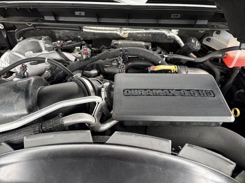 Used 2023 Chevrolet Silverado 2500 LT AWD/4WD image 32