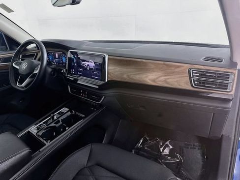 Used 2026 Volkswagen Atlas SE FWD image 27