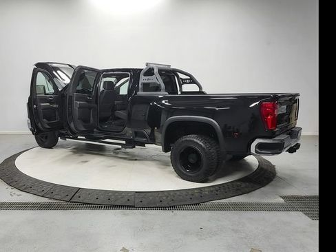 Used 2022 Chevrolet Silverado 3500 LT w/ Convenience Package AWD/4WD image 13