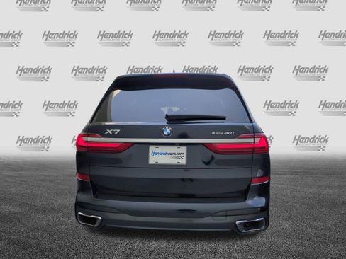 Used 2022 BMW X7 xDrive40i w/ M Sport Package AWD/4WD image 9