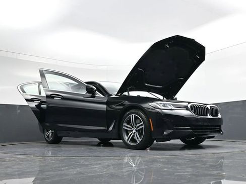 New 2022 BMW 530i xDrive w/ Premium Package image 41