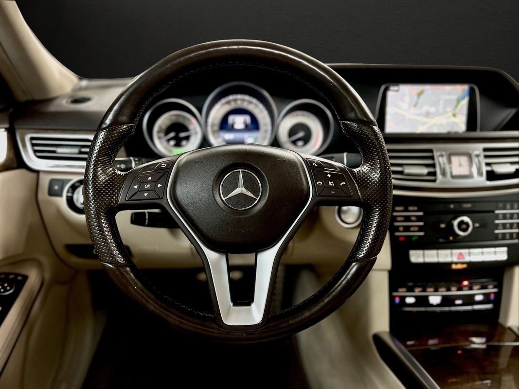 Used 2016 Mercedes-Benz E 350 4MATIC Wagon image 29