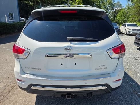 Used 2015 Nissan Pathfinder Platinum AWD/4WD image 6