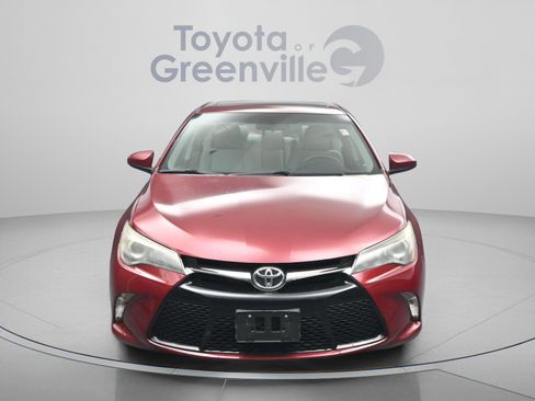 Used 2017 Toyota Camry SE w/ Moonroof Package FWD image 21