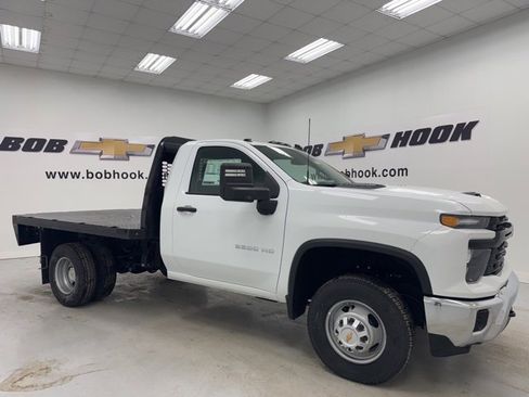 New 2025 Chevrolet Silverado 3500 W/T w/ WT Convenience Package image 3