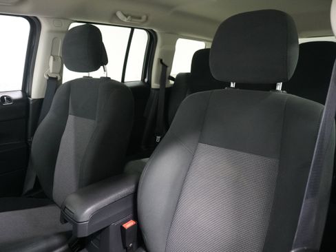 Used 2016 Jeep Patriot Sport image 10