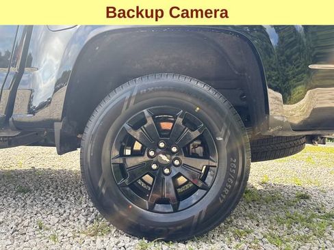 Used 2022 Chevrolet Colorado Z71 w/ Z71 Midnight Edition AWD/4WD image 9