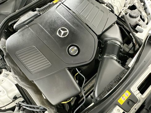 Used 2024 Mercedes-Benz C 300 4MATIC Sedan image 31