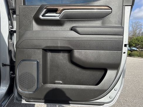 Certified 2025 Chevrolet Silverado 1500 LT Trail Boss w/ Convenience Package II image 31