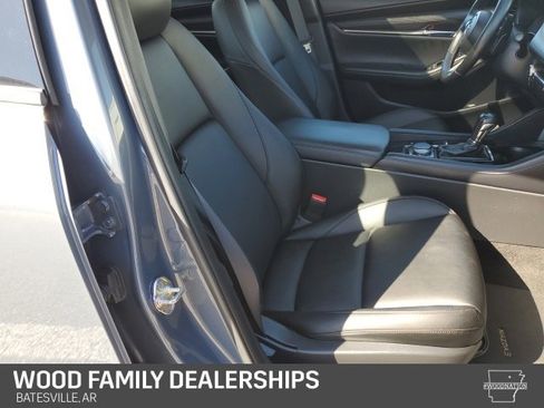 Used 2022 MAZDA MAZDA3 s image 33