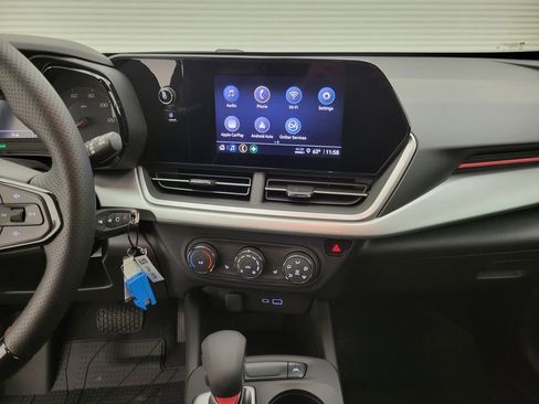 New 2026 Chevrolet Trax RS image 32