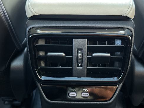 Used 2023 Lexus RZ 450e Premium w/ Technology Package image 13