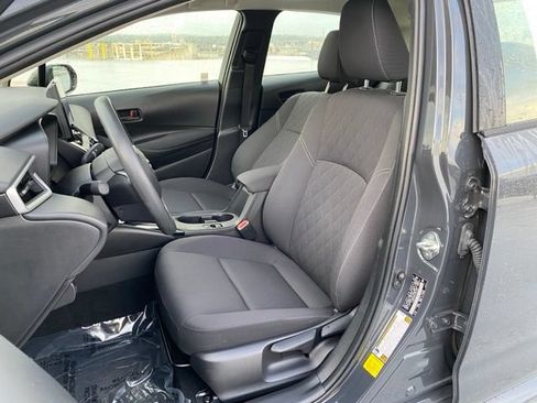 Certified 2023 Toyota Corolla LE AWD/4WD image 18