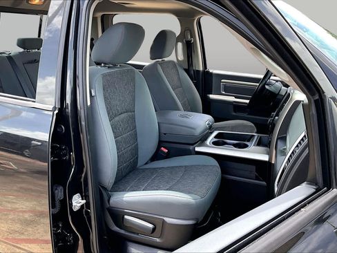 Used 2016 RAM 1500 Lone Star RWD image 9