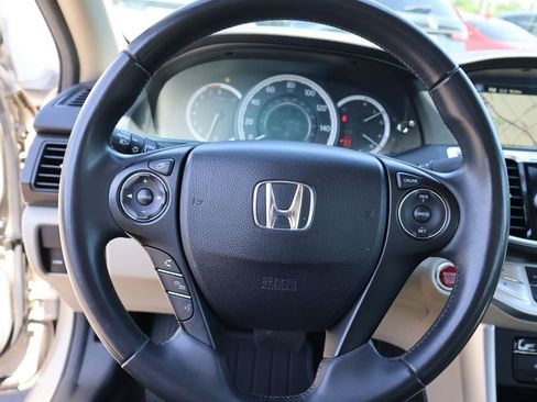 Used 2014 Honda Accord EX-L image 28