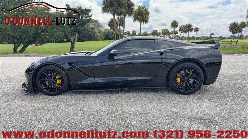 Used 2014 Chevrolet Corvette Stingray Coupe RWD image 3
