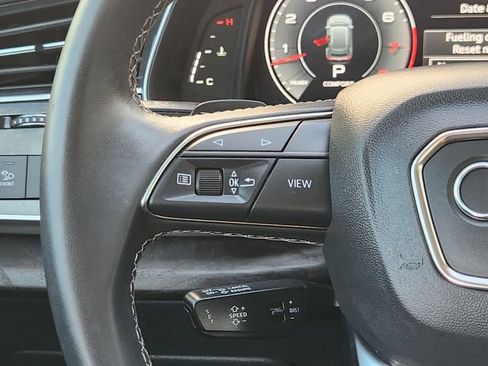 Used 2023 Audi Q8 Premium AWD/4WD image 28