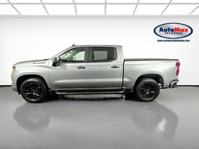 Used 2024 Chevrolet Silverado 1500 Custom w/ Rally Edition AWD/4WD image 8