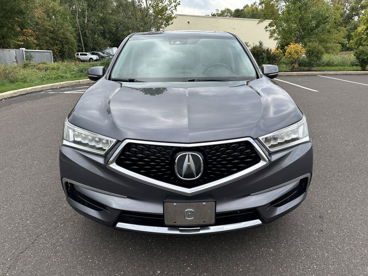 Used 2017 Acura MDX w/ Technology Package AWD/4WD image 2