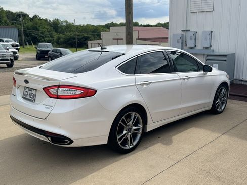 Used 2015 Ford Fusion Titanium FWD image 4