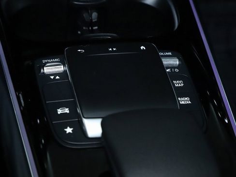 Used 2023 Mercedes-Benz GLA 250 GLA 250 image 27