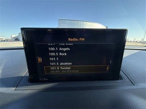 Used 2017 Audi A3 2.0T Premium w/ Convenience Package image 16