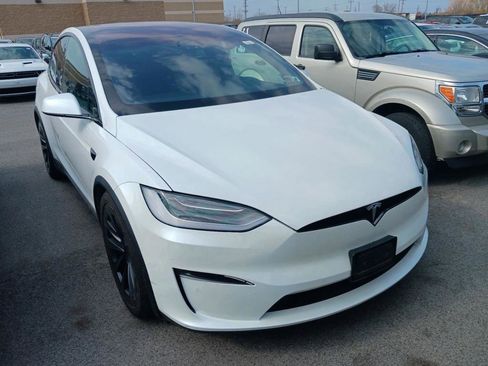 Used 2023 Tesla Model X Plaid image 1