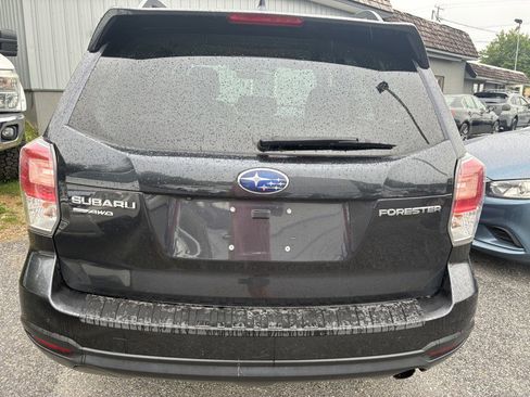 Used 2018 Subaru Forester 2.5i Premium AWD/4WD image 5