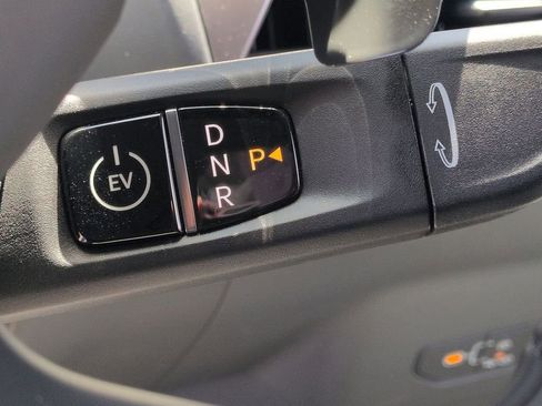 New 2026 Kia EV9 Wind AWD/4WD image 16